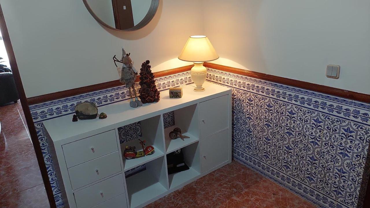 Enjoy Lisbon Cascais Sintra 1200 Metres To Metro Blue Line Sintra Rail Line Free Parking Lägenhet Amadora Exteriör bild